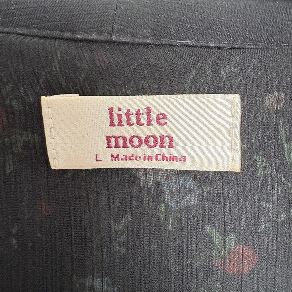 Little Moon black floral blouse - Picture 3 of 3